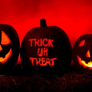 Outdoor halloween decorations